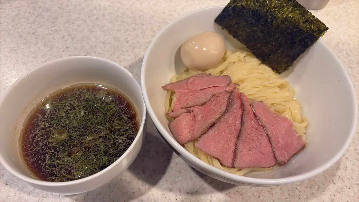 らぅめん考房 ありがた屋 牛だしと生搾り醤油のつけ麺+味玉