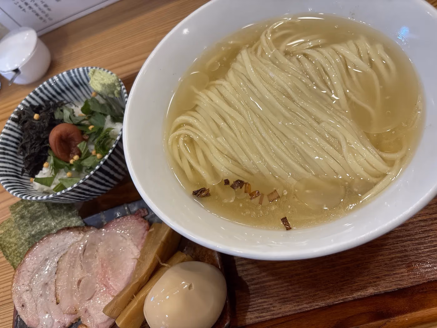 麺道 ひとひらの京小麦と真鯛のひやかけ(特製)+梅しそ茶漬け