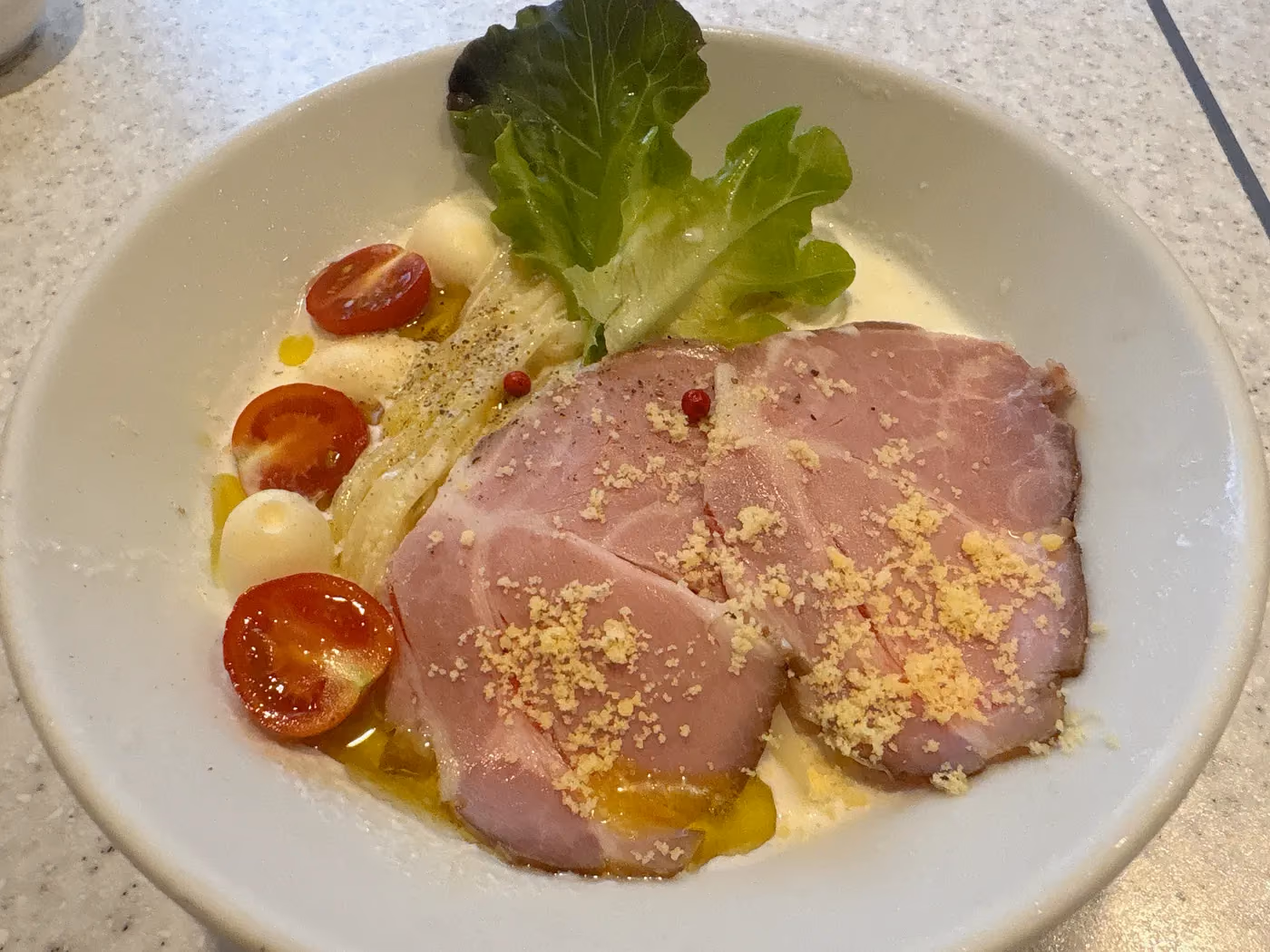 らぅめん考房 ありがた屋 冷製フロマージュ和え麺